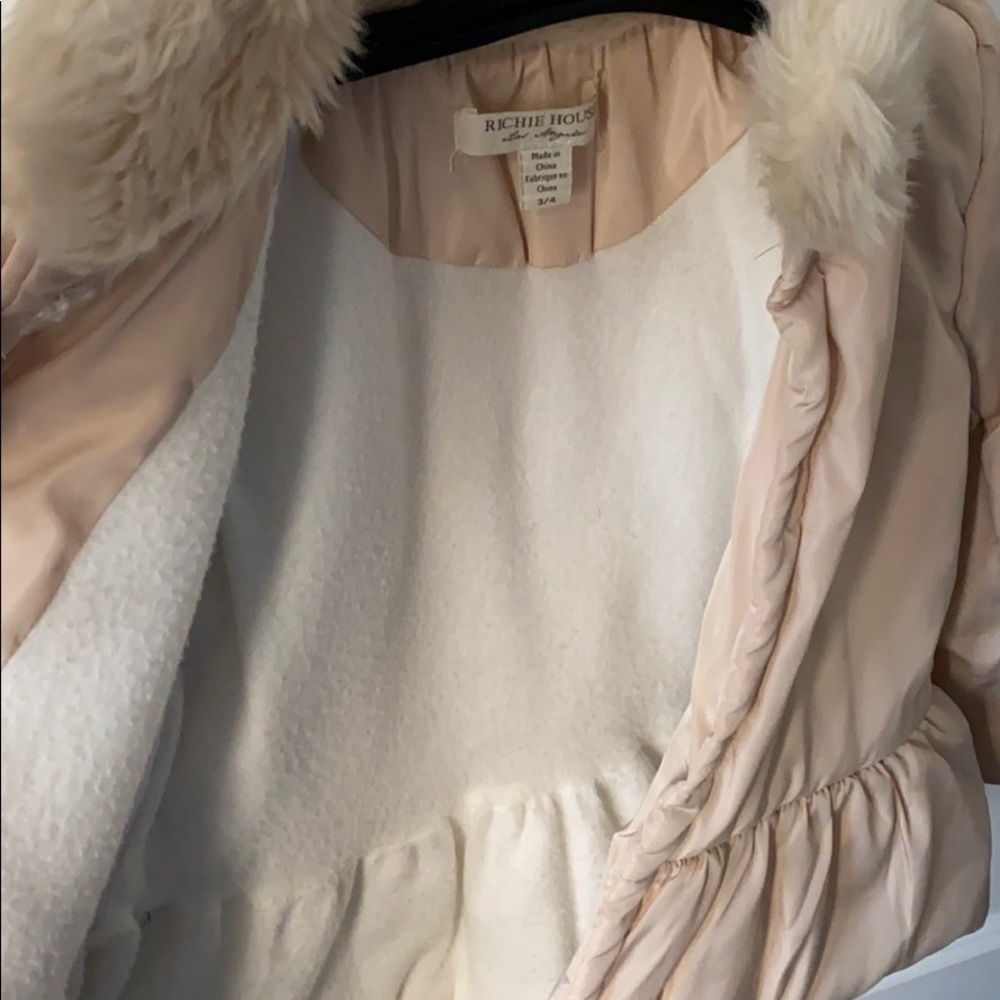 Girls cream bow button up puffer jacket - Picture 5 of 6